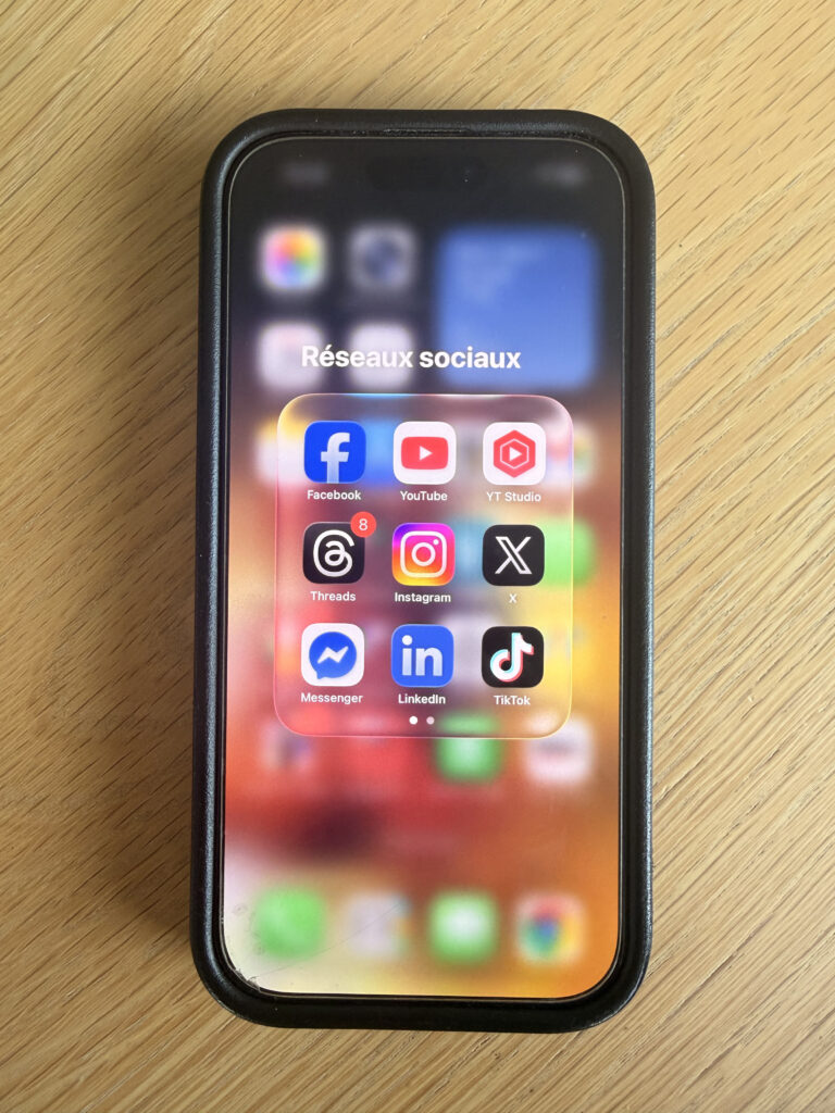 Application Instagram sur téléphone